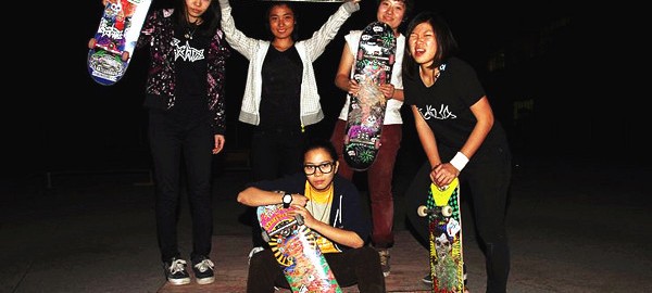 Chinese Girls skateboarding team – Psychos 国内滑板品牌 Psychos Skateboards 女滑手队伍