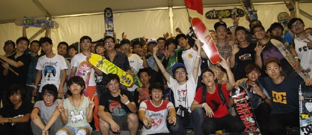 Shanghai Girls Go skateboarding Day 上海板女们的滑板日